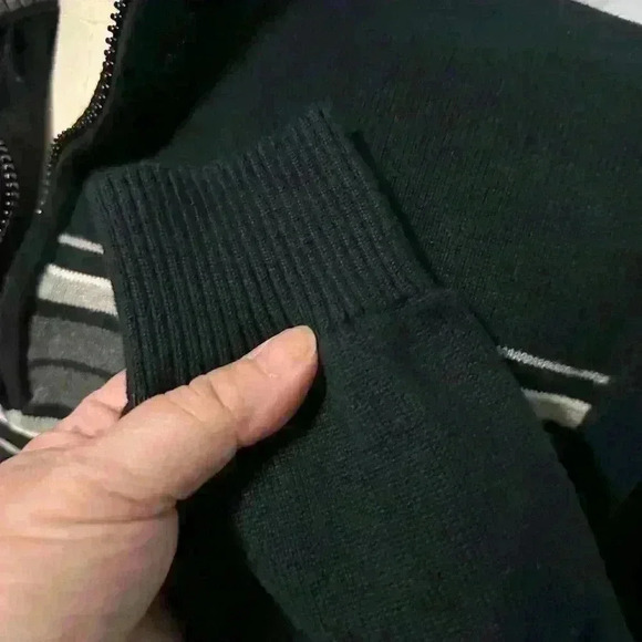 John Ashford Knit 1/4 Zip Sweater Sz  Large Black Gray Stripe Men's Pullover. - Picture 4 of 7